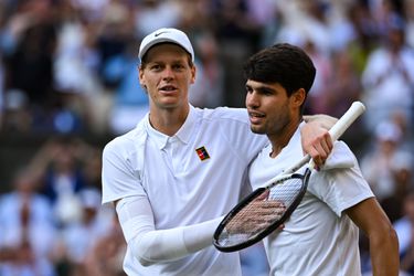 Ongeloof over gedrag Jannik Sinner en Carlos Alcaraz op Wimbledon: 'Ik zou je kop niet meer kunnen luchten'