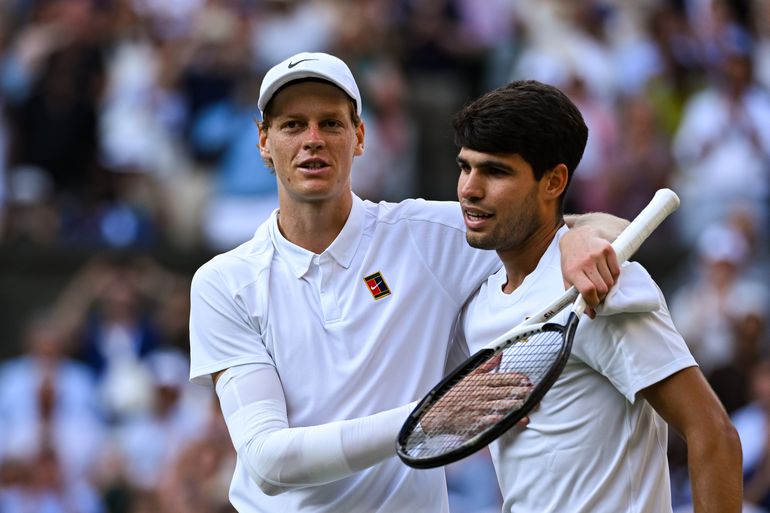 Ongeloof over gedrag Jannik Sinner en Carlos Alcaraz op Wimbledon: 'Ik zou je kop niet meer kunnen luchten'