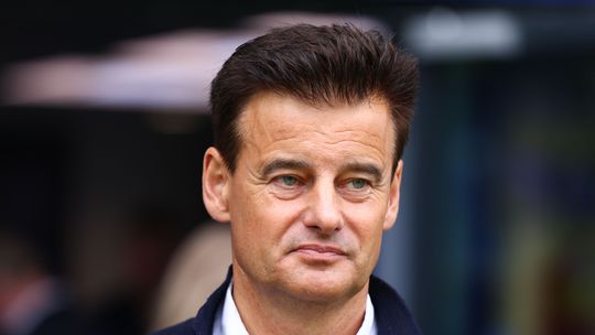 Wilfred Genee zet collega (78) te kakken, maar die wijst hem terecht: 'Hij zit bij John de Mol in de binnenzak'