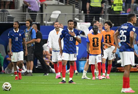Franse krant deelt pijnlijke cijfers uit aan sterspelers na rampzalig duel met Spanje