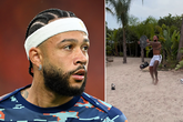Memphis Depay bij het Nederlands elftal op links (Getty Images), rechts op het strand (Instagram)