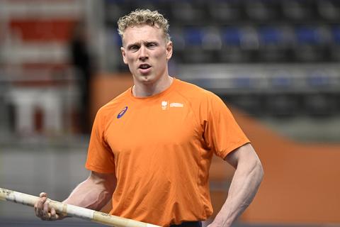 Polsstokhoogspringer Menno Vloon onthult oorzaak van misgelopen EK-finale: 'Toen kon ik niks meer'