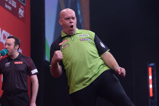 Michael van Gerwen geeft niks om Nederlandse aanwas: 'Het interesseert me geen reet'