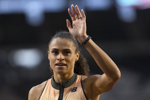 Sydney McLaughlin-Levrone vliegt naar sensationeel einde van gouden olympische jaar