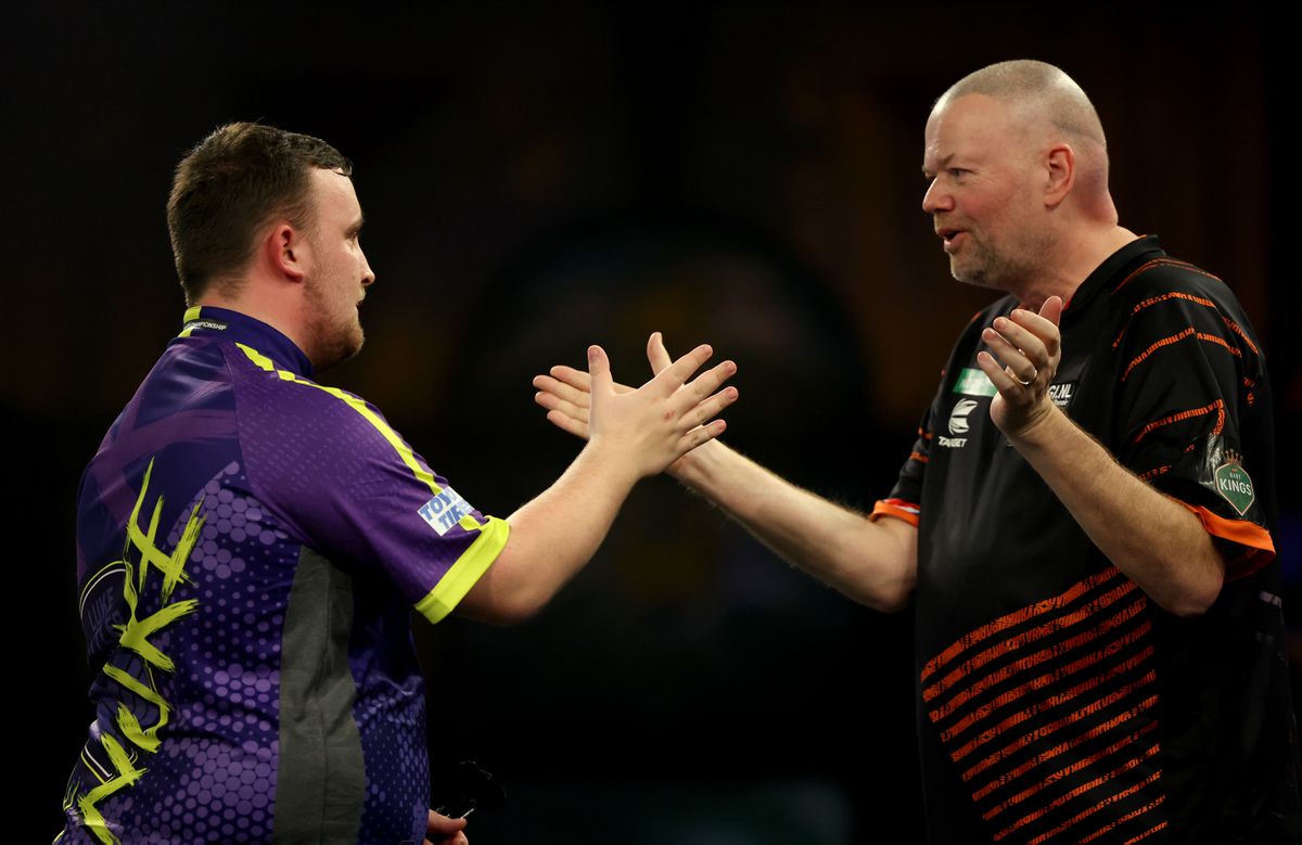 Luke Littler 'vreest het ergste' tegen Raymond van Barneveld tijdens clash in World Series of Darts Finals