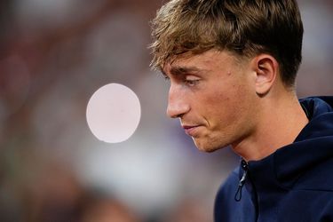 Bijzondere vergelijking voor veelbesproken topvoetballer Dean Huijsen door negatieve statistiek