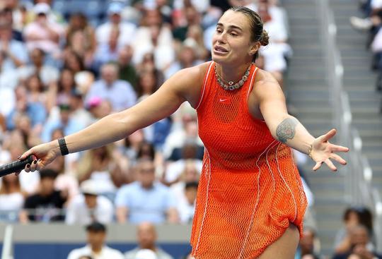 Toptennisster Aryna Sabalenka (28) baart opzien met woede-uitbarsting op US Open: 'Maar hij luisterde wel'