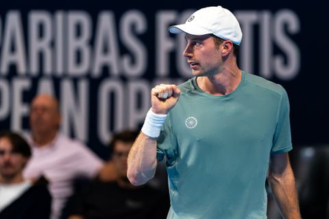 Tennisser Botic van de Zandschulp toont zich aan nieuwe coach en maakt indruk tegen sensatie (19)