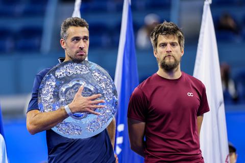 Nederlandse tennisser (35) openhartig over breuk met partner: 'Dat is wel iets om van te leren'