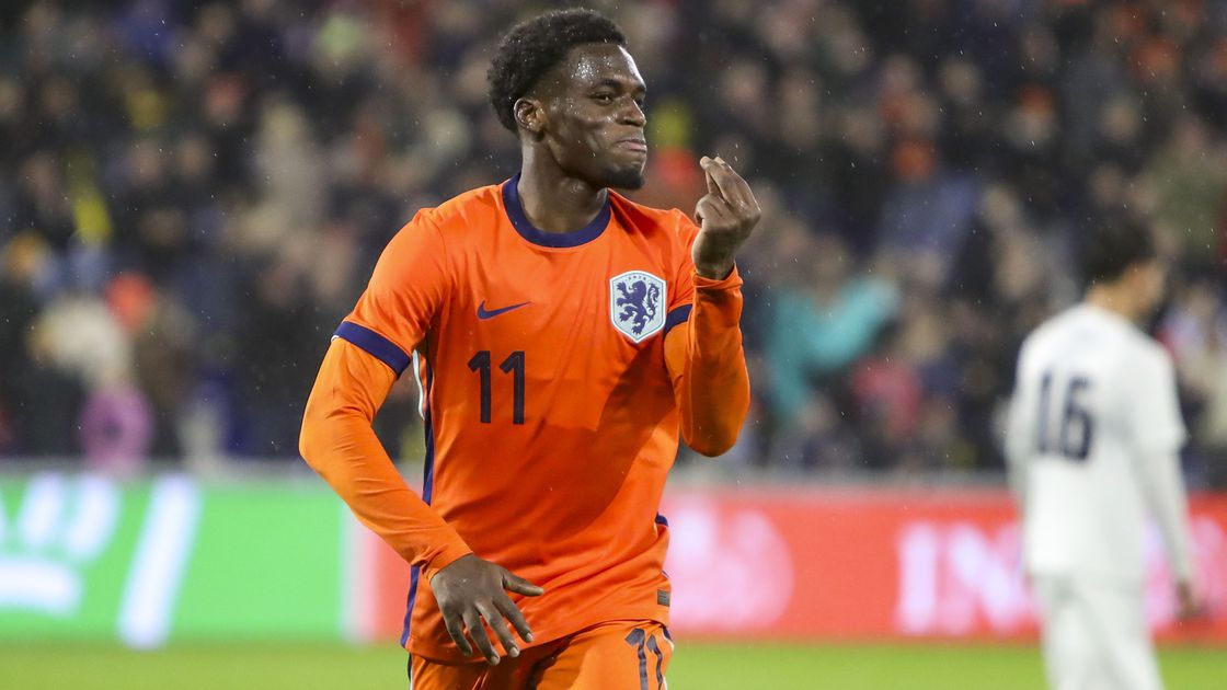 Nederlands toptalent (21) trekt aandacht van bondscoach Ronald Koeman: 'Heel eerlijk, het doet me ni