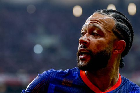 Oranje-topscorer Memphis Depay zet bijzondere statistiek op zijn naam na belangrijk doelpunt