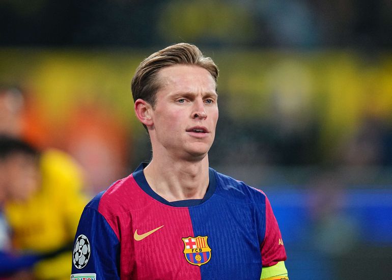 Frenkie de Jong wordt na blessure niet in bescherming genomen bij FC Barcelona: 'Hij weet wat hij moet doen'