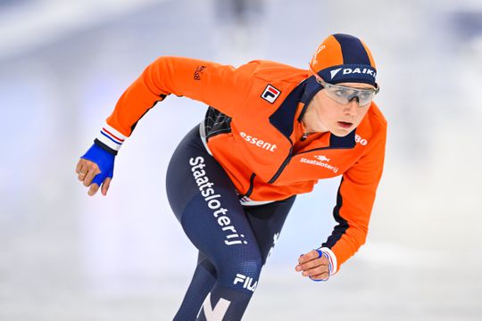 Topschaatsster herbeleeft slechte herinneringen in Hamar: 'Helemaal platgespoten en ik had heel veel pijn'