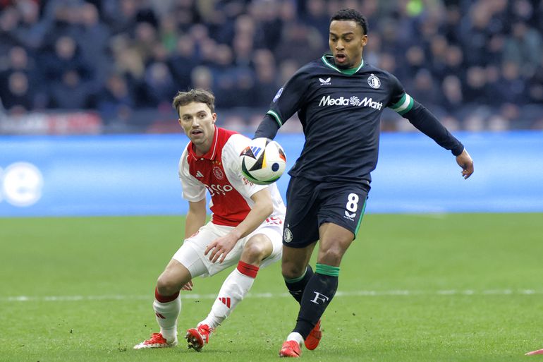 Live Klassieker | Wie wint de 200e editie van Ajax - Feyenoord?