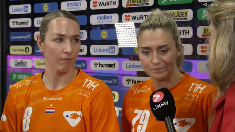 Tophandbalsters Estavana Polman en Lois Abbingh emotioneel na pijnlijk afscheid: 'Het is gewoon klote'