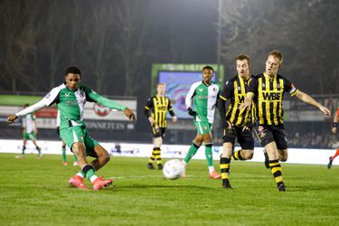 Gezapig Feyenoord heeft in bekerduel genoeg aan tien flitsende minuten tegen dappere amateurs Rijnsburgse Boys