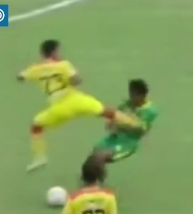 Voetballer (20) levenslang geschorst na horroractie: 'Bracht het leven van een ander in gevaar'