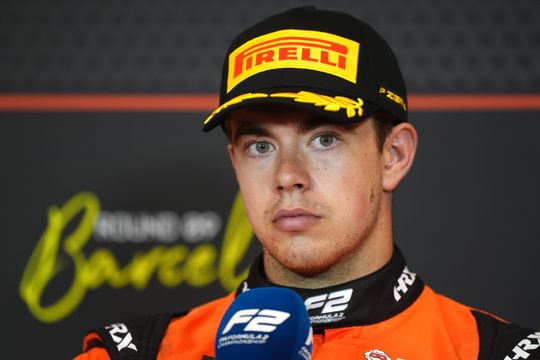 Formule 1-debuut Nederlandse coureur de ijskast in: McLaren kiest voorlopig voor iemand anders