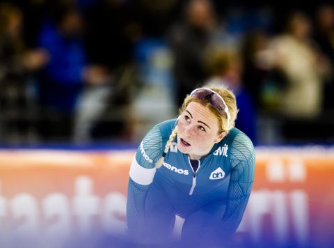 Indrukwekkende topschaatsster Marijke Groenewoud troeft Joy Beune wéér af op NK afstanden