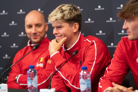België hoopt nieuwe tennistopper (19) in huis te hebben, maar iets ontbreekt nog: 'Dat is de enige manier'