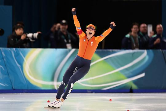 Topschaatsster Femke Kok zorgt met 'moeilijkste medaille’ in Milaan voor verbazing: ‘Waar gaat dit stoppen?'