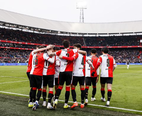 Robin van Persie stuurt Feyenoord speciaal voor Raheem Sterling op trainingskamp: 'Daar heeft het mee te maken'