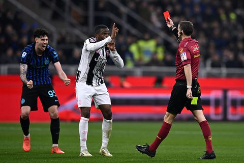 Bizar moment bij Inter - Juventus zorgt mogelijk voor ingrijpende wijziging VAR-regels