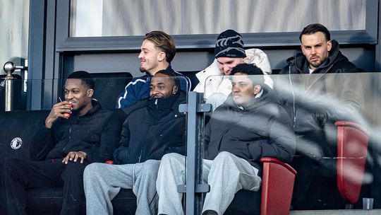 Willem van Hanegem vindt het zijne van Feyenoord-'aanwinst' Raheem Sterling: 'Dan moeten we na gaan denken'