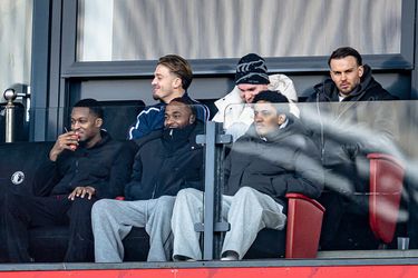 Willem van Hanegem vindt het zijne van Feyenoord-'aanwinst' Raheem Sterling: 'Dan moeten we na gaan denken'