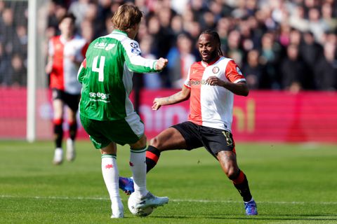 Live | Matig Feyenoord weggecounterd in eigen Kuip, Excelsior verdiend op voorsprong