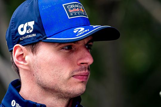 Max Verstappen haalt vernietigend uit na beroerd raceweekend: 'Het is totaal niet leuk'