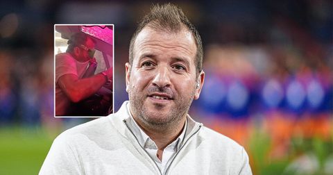 Oud-topvoetballer Rafael van der Vaart ondergaat hilarische en pijnlijke challenge: 'Beetje nat'