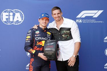 Rico Verhoeven open over vriendschap met 'kneiterdrukke' Max Verstappen: 'Mooi om te zien'