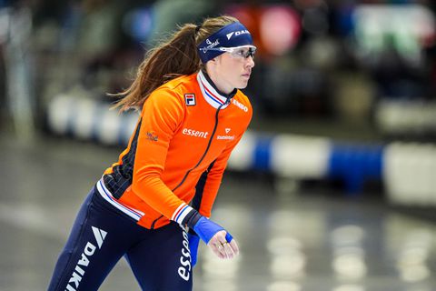 Topschaatsster Suzanne Schulting krijgt veel lof voor 'risicovolle beslissing': 'Ze heeft echt ballen'