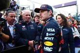 Helmut Marko in gesprek met Max Verstappen. ©Getty Images