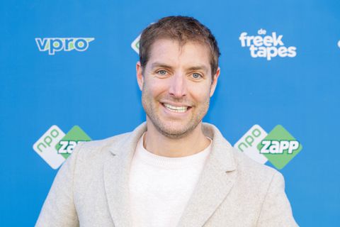 Zwemicoon Maarten van der Weijden (45) viert mijlpaal van nieuwe liefde: 'Super trots'