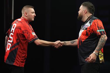 Spannende laatste speeldag in Premier League voor Nathan Aspinall en Michael Smith: 'Vriendschap opzij zetten'