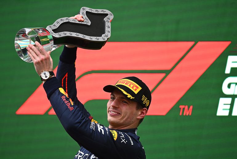 Max Verstappen looft Red Bull in aanloop naar GP Emilia-Romagna: 'Het team heeft hard gewerkt'