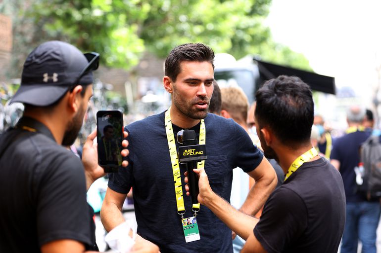 Tom Dumoulin krijgt er geen genoeg van: 'Aan het klaarmaken voor de Olympische Spelen?!'