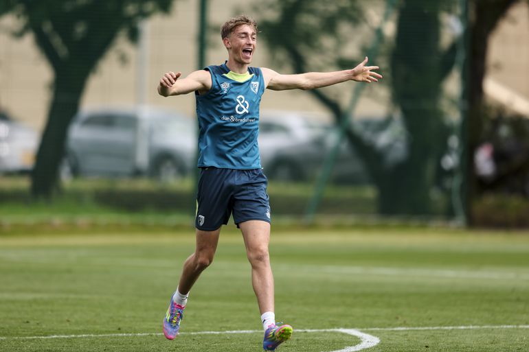 Droom voor Dean Huijsen (20) komt uit: 'Real Madrid legt gigantisch bedrag neer voor de verdediger'