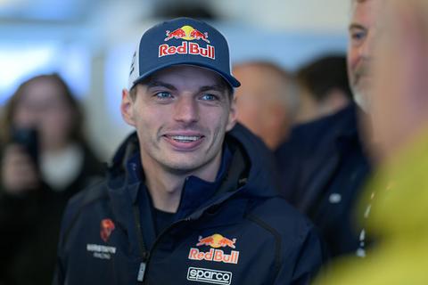 Max Verstappen en team maken indruk met sterke kwalificatie op Nürburgring: topklassering bij debuut