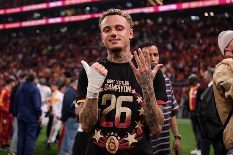 Topvoetballer Noa Lang dropt nummer met veelbesproken rapper Lil Kleine: 'Ik ga stupid'