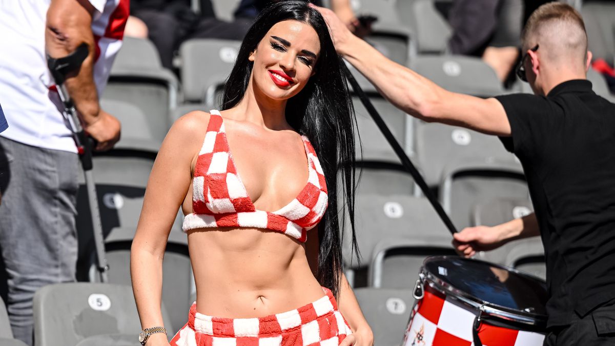 Ivana Knöll, de bekendste fan van Kroatië, is erbij op EK voetbal: 'Ik ben weer single'
