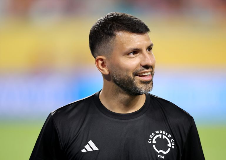 Sergio Agüero verdedigt Lionel Messi en deelt sneer uit aan Cristiano Ronaldo tijdens WK voor clubs