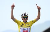 Tadej Pogacar schrijft de Criterium Dauphiné voor het eerst op zijn naam. ©Getty Images