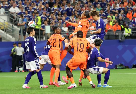 Oranje leeft massaal onder Nederlanders: valse start op WK voetbal trekt veel bekijks