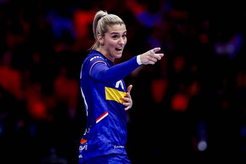 Ex-tophandbalster Estavana Polman komt met bijzondere actie rond Oranje: 'Voor veel vrouwen gaat het daar ook om'