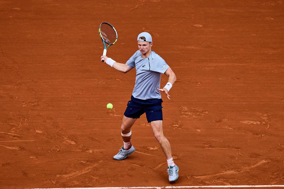 Toptennisser Jesper de Jong pakt dankzij titel mooi bedrag aan ...