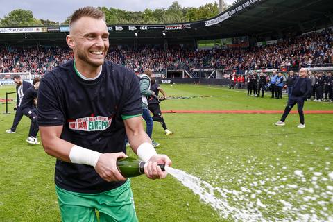 NEC-keeper Jasper Cillessen (37) komt met groot nieuws: 'Vooraf had ik andere verwachtingen'