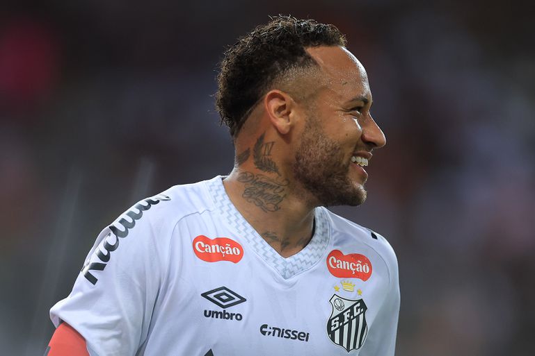 Topvoetballer Neymar betaalt 1 miljoen euro voor 'sensationeel' project: 'Ik ben verliefd op elk detail'